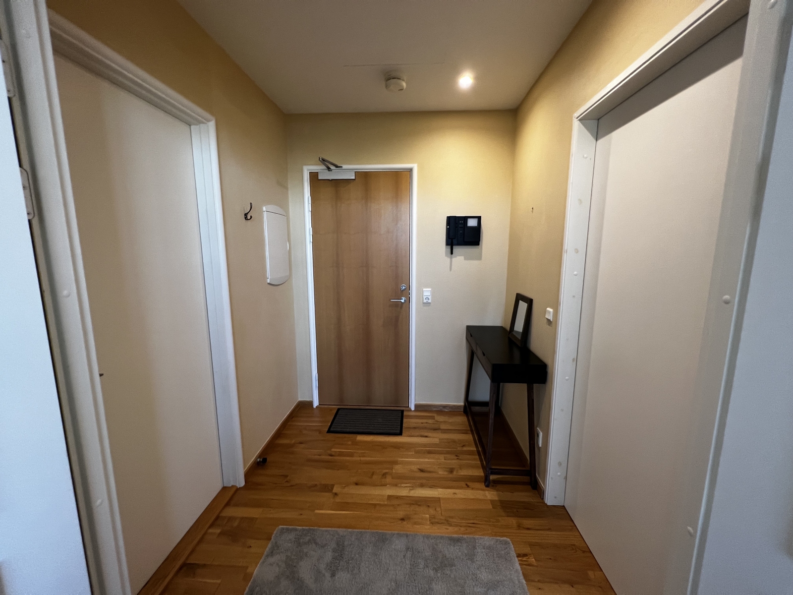 PG9800 Apartment Atlantic Suites Property Gibraltar