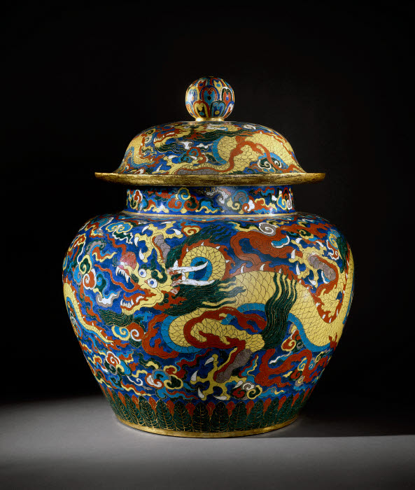 Cloisonne jar with dragon, cover, Xuande, Ming dynasty, China, 1426