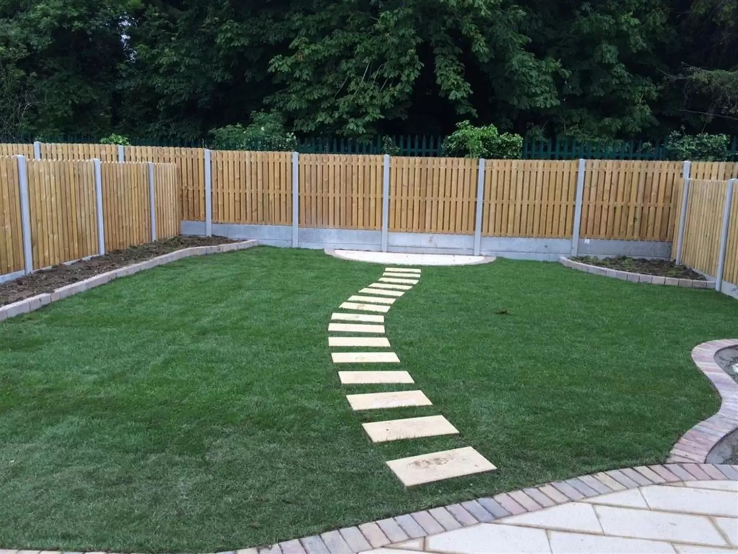 Fencing Installers and Brick Laying Services for Milton Keynes