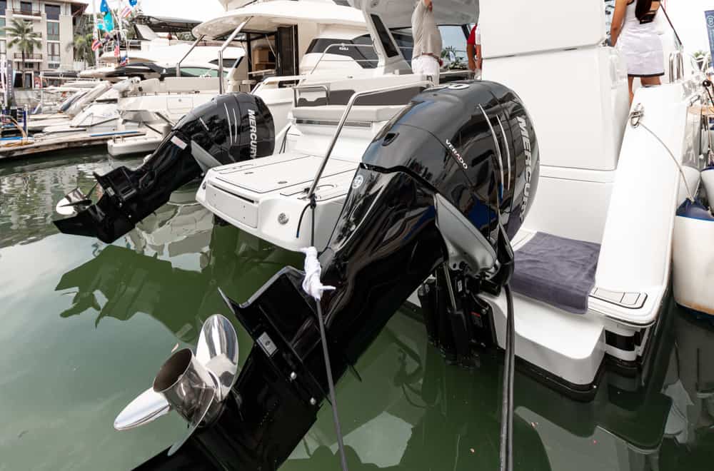 Boat Engine Replacement Cost (Price Chart)