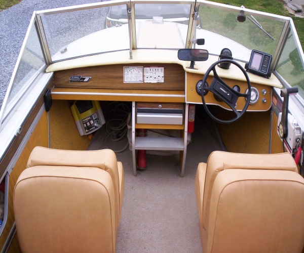 1974 Starcraft 18' Holiday Power boat for Sale in Lincoln, DE
