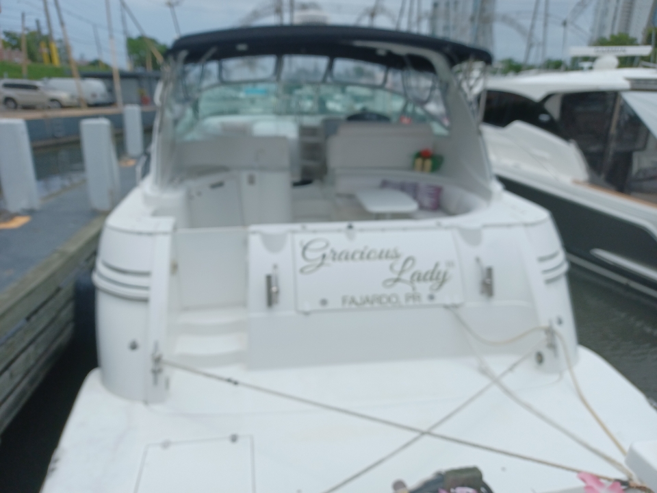 2002 CRUISERS 3870 Express Power boat for Sale in Puerto Rico