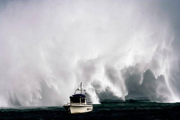 Staying Safe in Stormy Weather BOATsmart! Blog