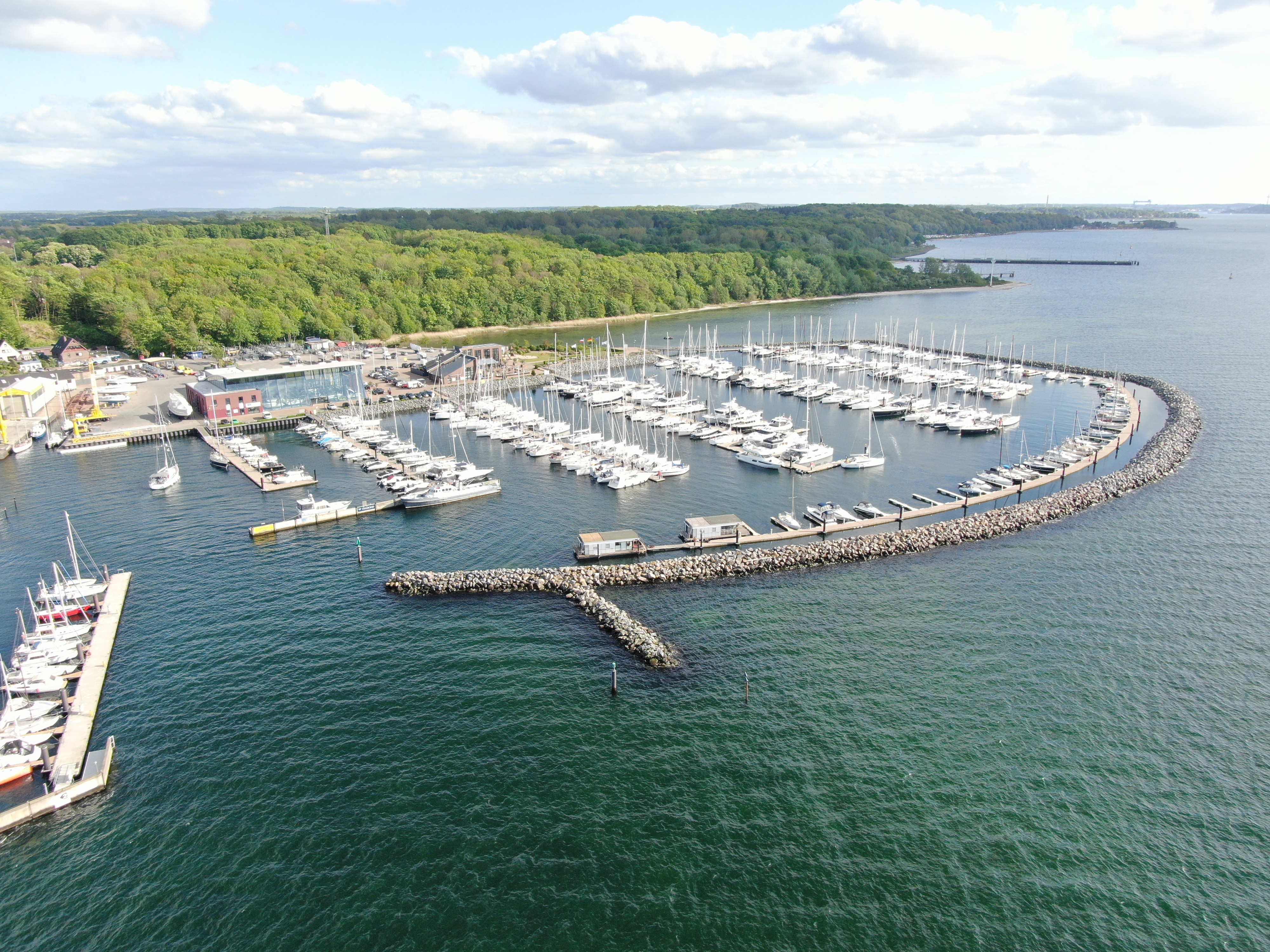 Laboe Marina Baltic Bay Hafen bei Laboe BoatView