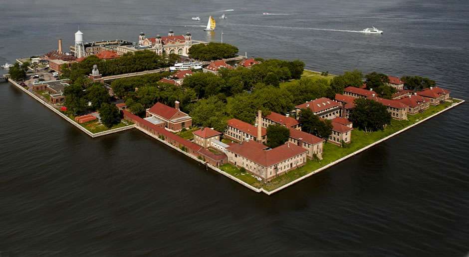 TODAY’S NATIONAL DAY, 4/17/20 ELLIS ISLAND DAY! « Bob Crespo