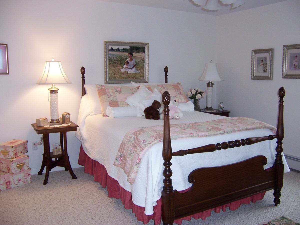 Maine Oceanfront Condo with Dock & Mooring on Penobscot Bay in Maine