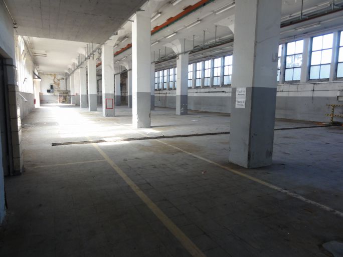 Bodenbelag Halle 5 Quartier