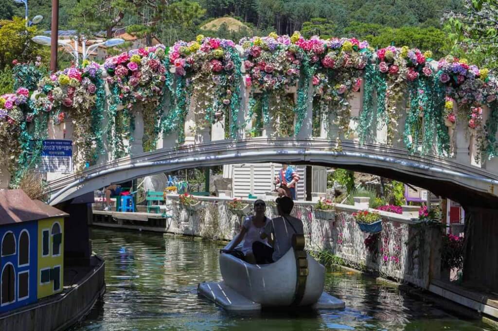 25 Romantic Things to do in Seoul Bobo and ChiChi