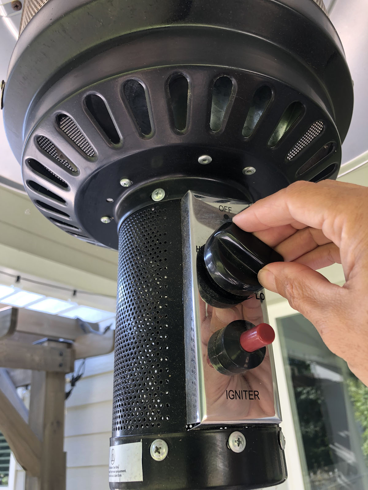 Amazon Basics Patio Heater Review Does it Keep Your Warm? Tested by