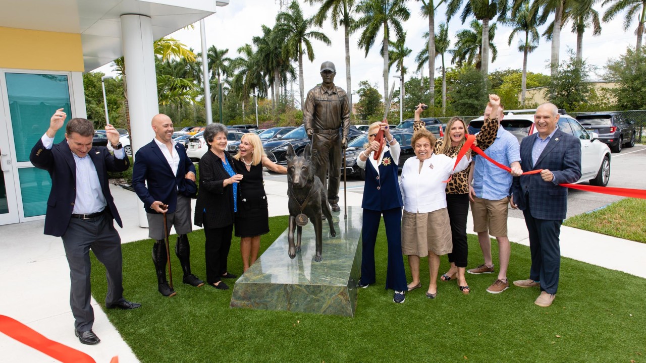 Statue for "American Military Hero Dog" Revealed in Boca Raton Boca