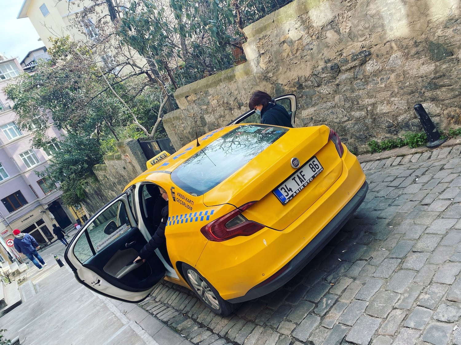 Taking Taxis in Istanbul Bohemian Vagabond Jacki Ueng