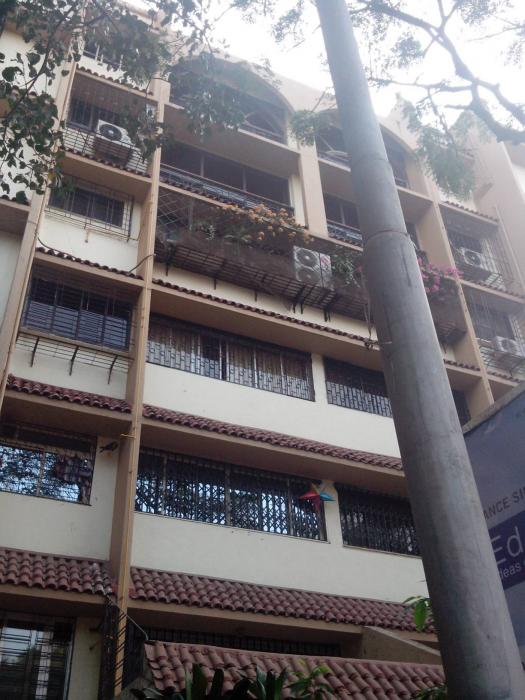 3 BHK Duplex Apartment For Sale At Hill Road, Ranwar, Bandra West. for