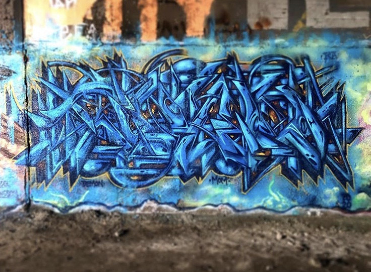 DOWN (Brooklyn) Graffiti Writer Spotlight Bombing Science