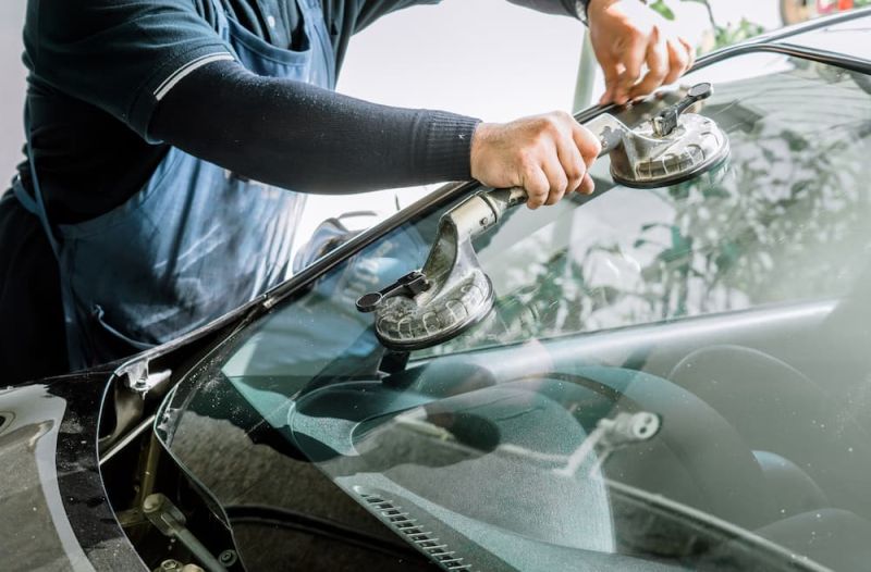 Windshield Replacement in Riverview Tips for Getting the Best Service