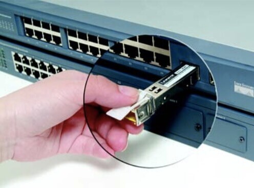 A Beginners’ Guide: What Is Fiber Optic Transceiver?