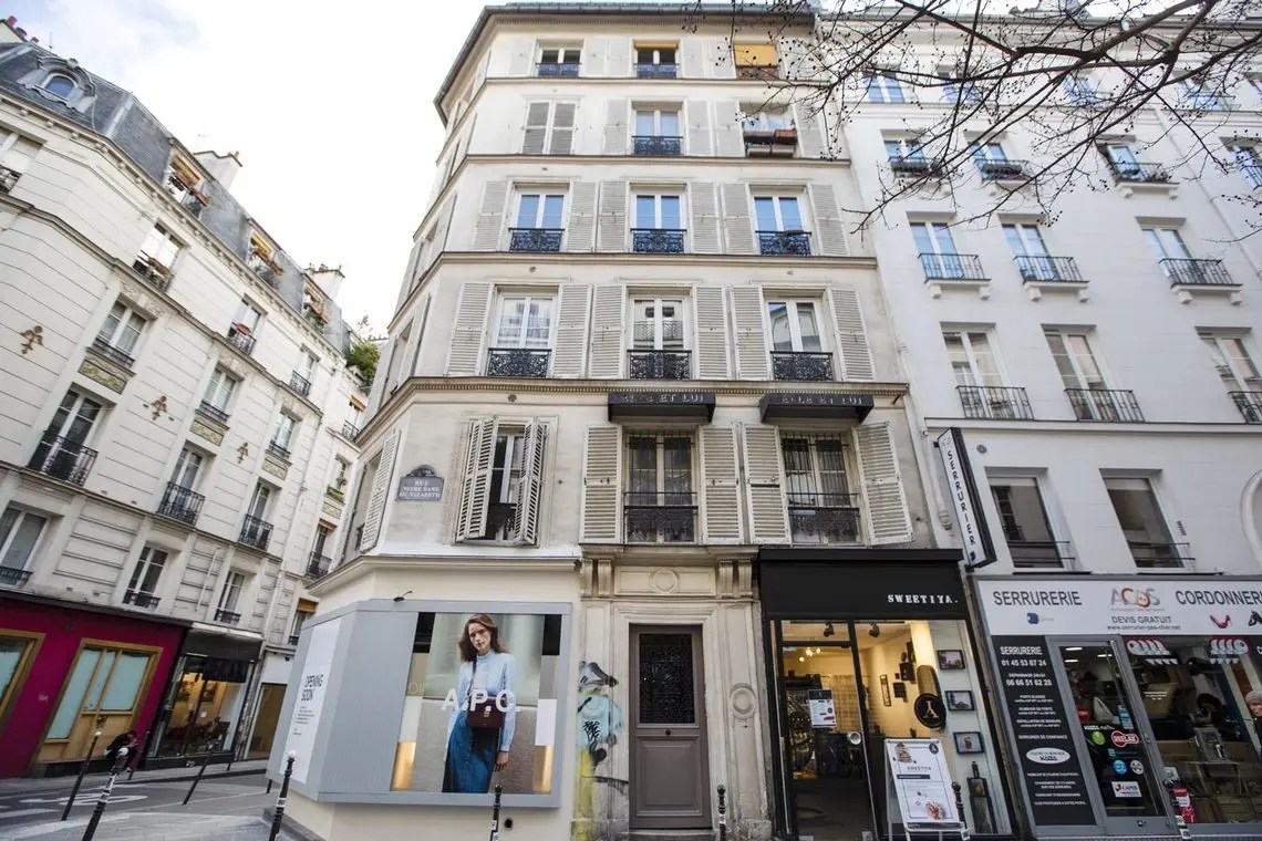 Furnished Studio for rent Rue Notre Dame de Nazareth, Paris Ref 19321