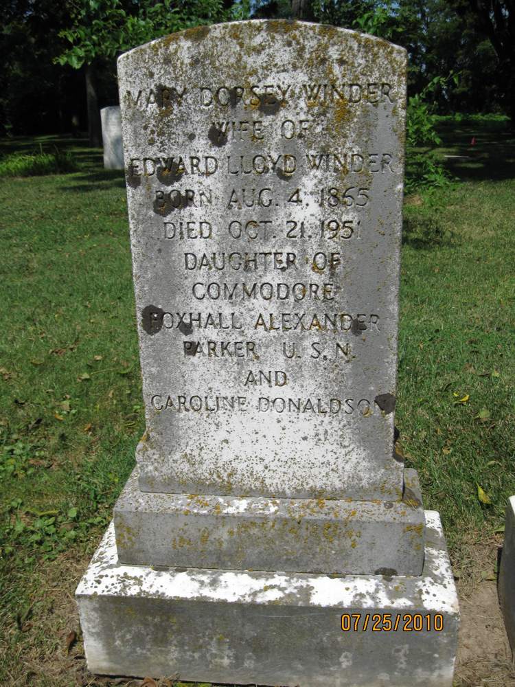 Lloyd Family Cemetery at Wye House
