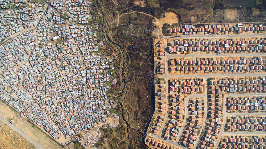 Drones Capture Disparity Between Rich and Poor in South Africa