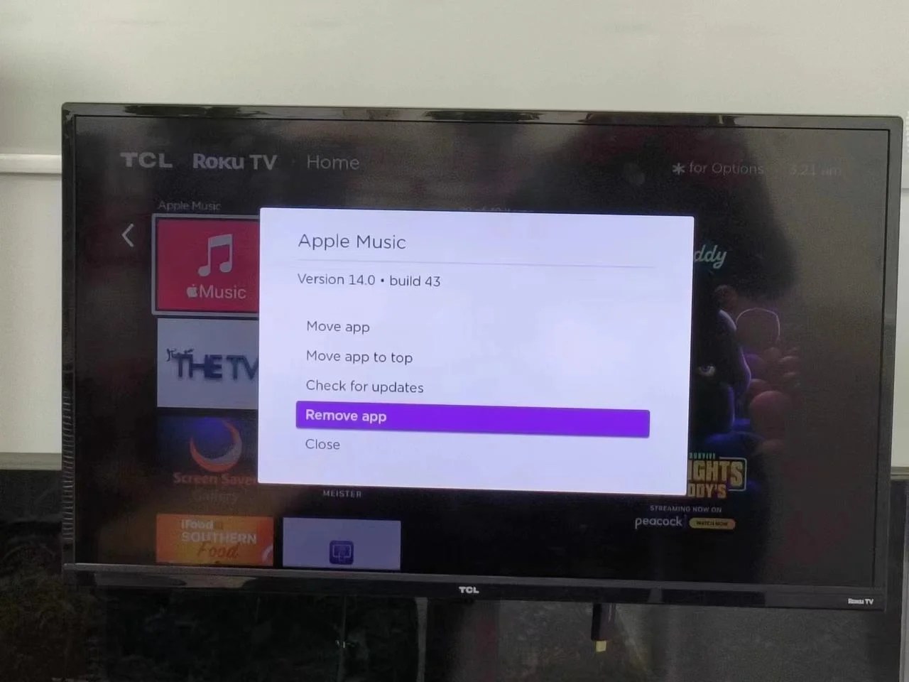 How to Remove Channels From Roku TV With/Without a Remote? [2 Ways]