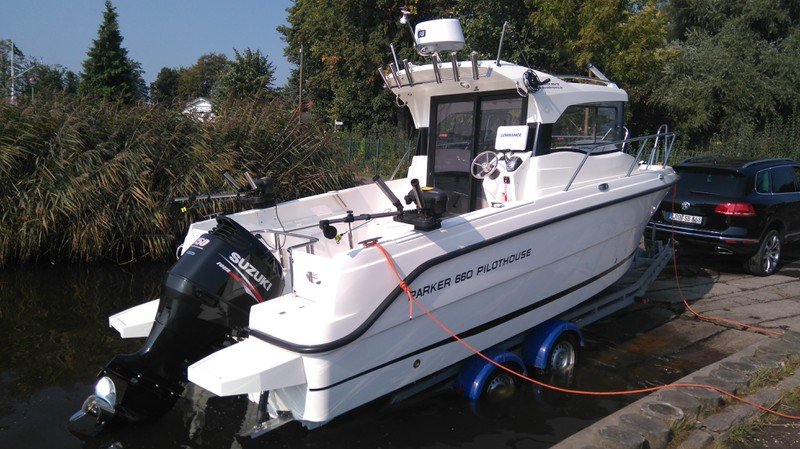Parker 660 Pilothouse Trolling Edition / Suzuki DF 150 Boote Berkowitz Parker Boote