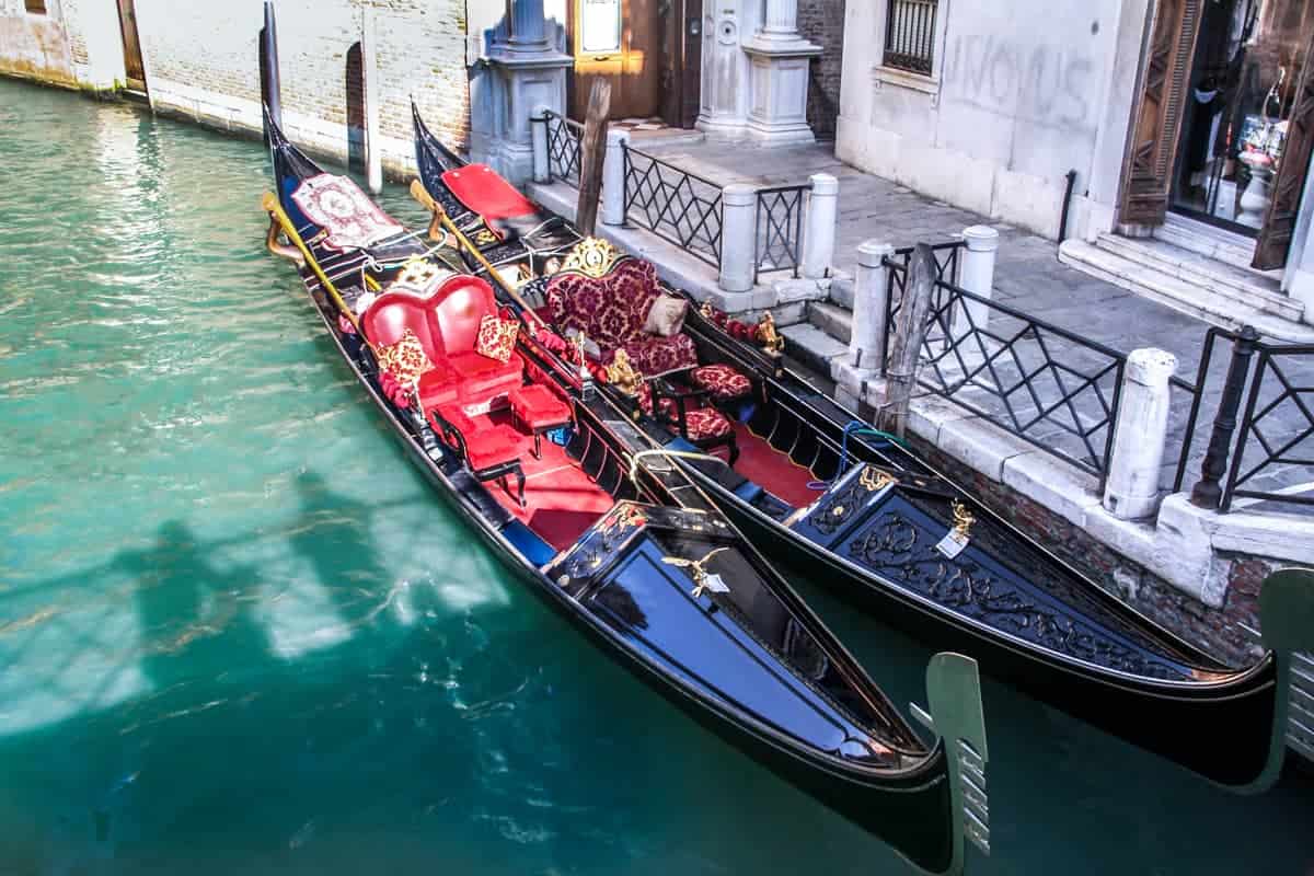 How much is a Gondola Ride in Venice? Paying Less Doesn’t Pay Off