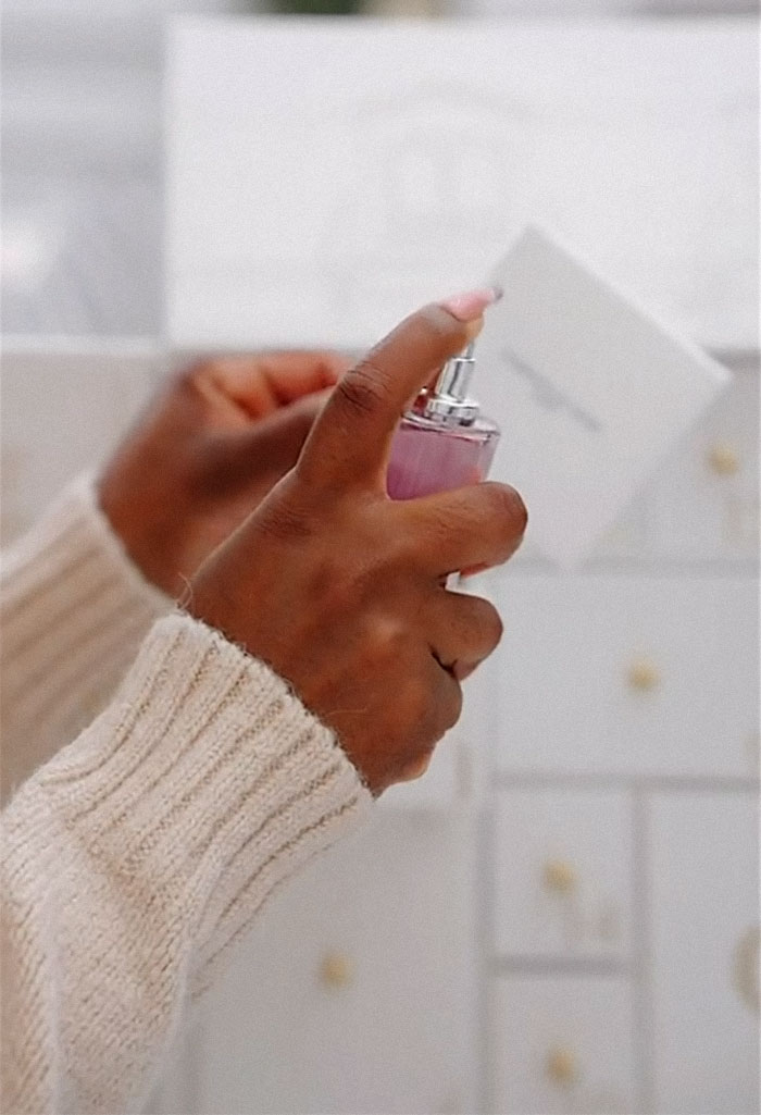 Woman Buys 3,500 Dior Advent Calendar, Finds SampleSize Perfumes