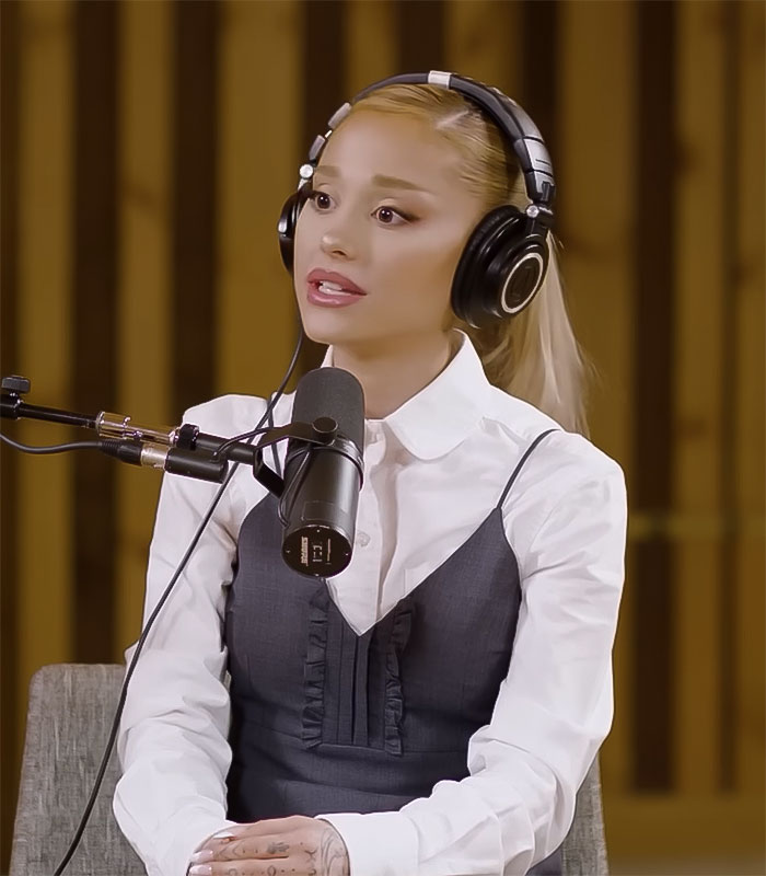 Ariana Grande Is Finally Addressing Her Vocal Changes After Getting(02)