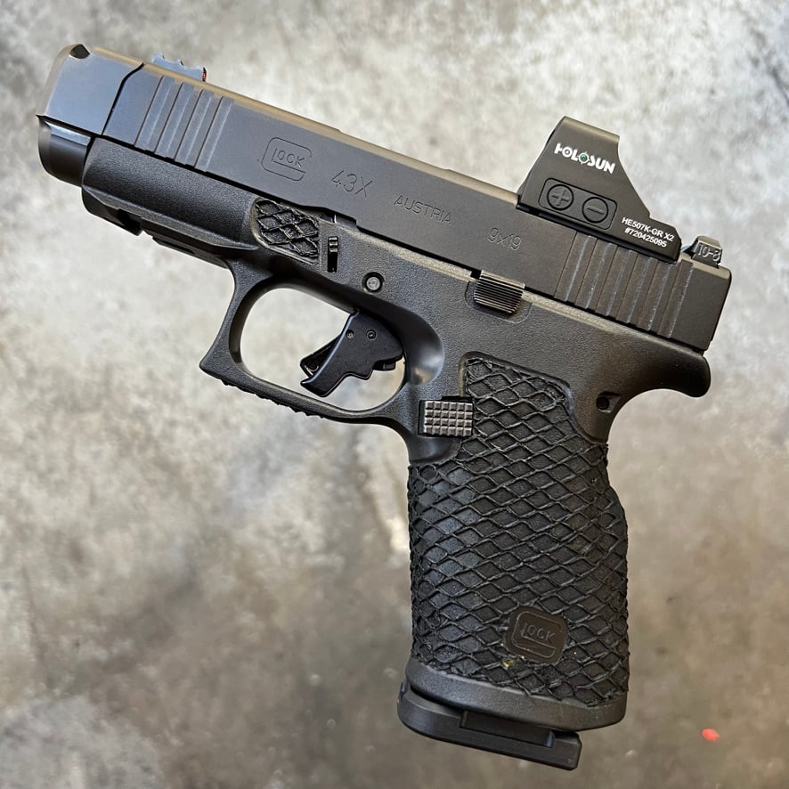 GLOCK 43X MOS with Duty Series package, Razorback, APEX Trigger kit, Holosun, PMM micro comp