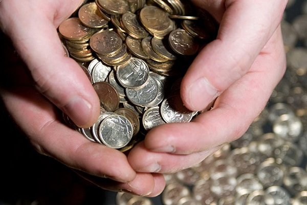 Borcunu 4 milyon 670 bin madeni para ile ödedi Borsatek