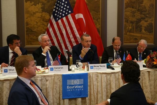 Cumhurbaşkanı Erdoğan, ABD'li yatırımcılarla buluştu 2 Cumhurbaşkanı Erdoğan, ABD'li yatırımcılarla buluştu 1 Borsatek
