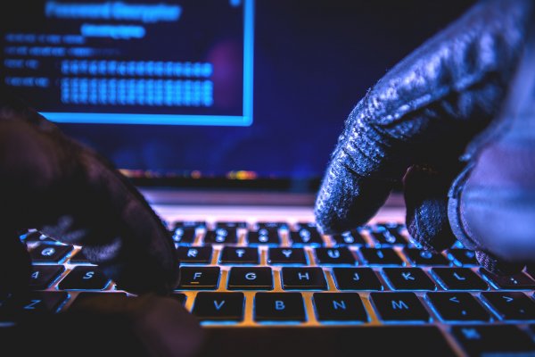 Yahoo'nun kullanıcılara ait 3 milyar hesabı çalındı Borsatek