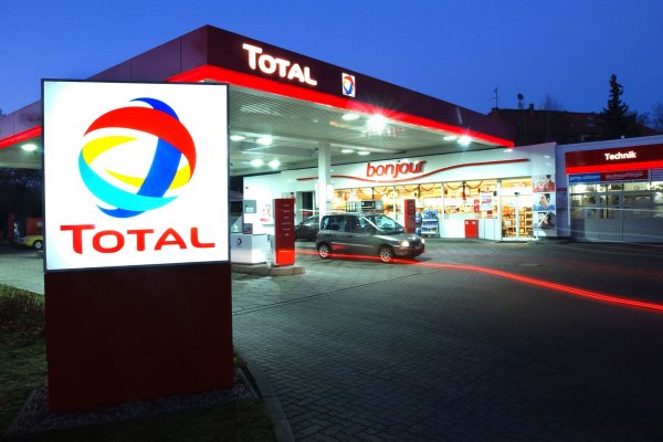 Total'in net karı üçüncü çeyrekte beklentileri karşıladı Borsatek