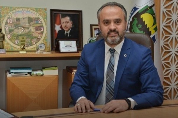 İşte Bursa'ya atanan belediye başkanı 2 İşte Bursa'ya atanan belediye başkanı 1 Borsatek