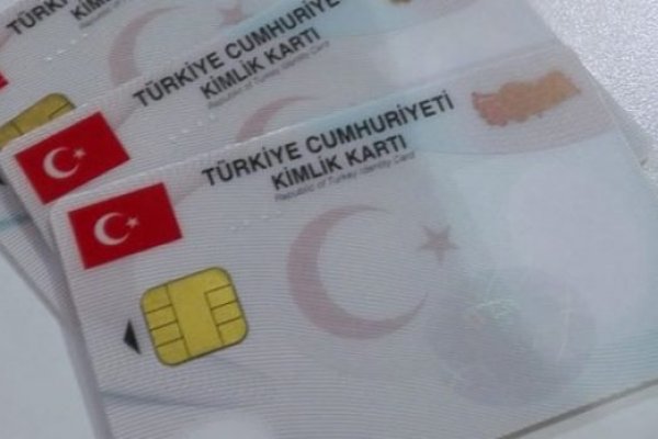 İsteyen adını ve soyadını değiştirebilecek 2 İsteyen adını ve soyadını değiştirebilecek 1 Borsatek