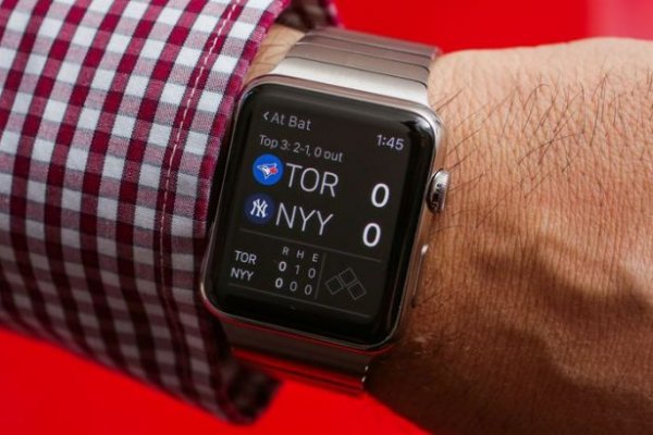 İsviçreli ünlü saatçilere Apple darbesi 1 Borsatek