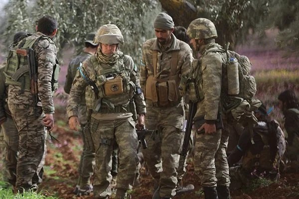 TSK ve ÖSO, Afrin'in ilçe sınırları içerisine girdi 2 TSK ve ÖSO, Afrin'in ilçe sınırları içerisine girdi 1 Borsatek
