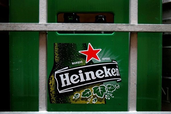 Heineken ırkçı reklam kampanyasını geri çekti 2 Heineken ırkçı reklam kampanyasını geri çekti 1 Borsatek