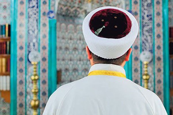 Bitcoin ticareti yapan imamlar görevden alındı 2 Bitcoin ticareti yapan imamlar görevden alındı 1 Borsatek