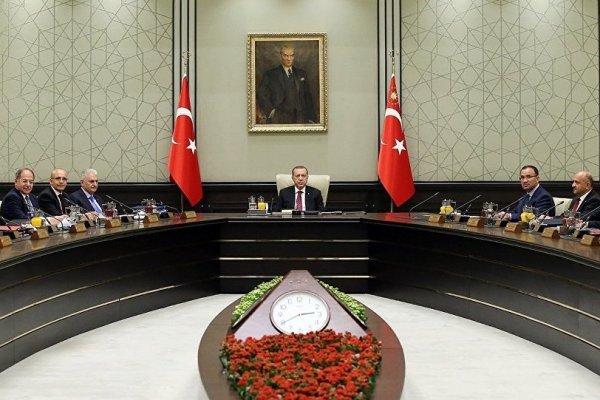 7 bakanlık kapatılıyor, ekonomi tek çatıda toplanıyor Borsatek