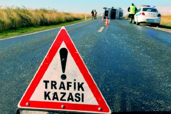 AKP milletvekillerinin aracı kaza yaptı Borsatek
