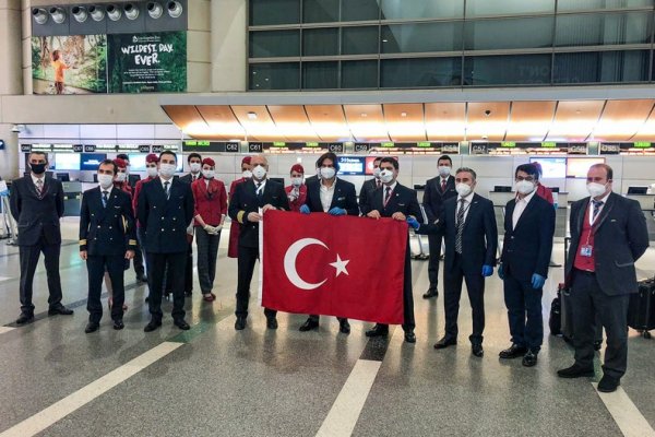 ABD'den ilk tahliye uรงuลu gerรงekleลti Borsatek