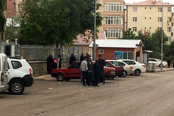 Depremde can kaybฤฑ var Borsatek