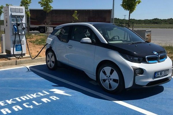 Enerjisa İsveç’te de şarj istasyonu kuruyor Borsatek