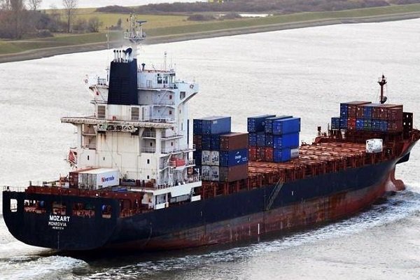 Saldฤฑrฤฑya uฤrayan Tรผrk gemisi Gabon'a ulaลtฤฑ Borsatek