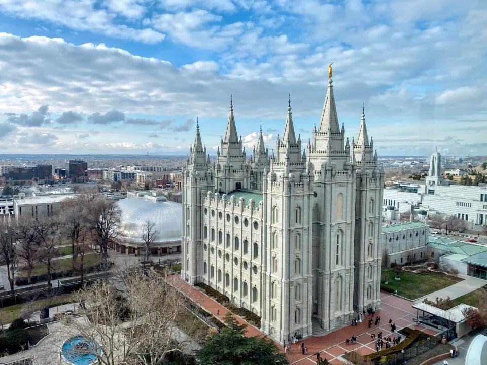 S&P 500 ve Nasdaq'ta Mormon Kilise'nin aldığı 10 hisse Borsatek
