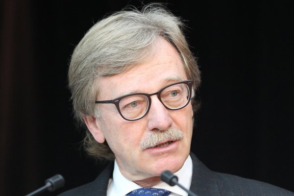 Mersch: ECB'nin daha fazla faiz indirimi riski arttırır Borsatek