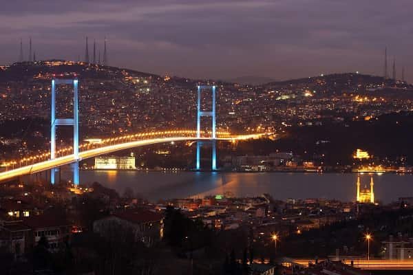 Boğaz köprü geçişlerine astronomik zam Borsatek