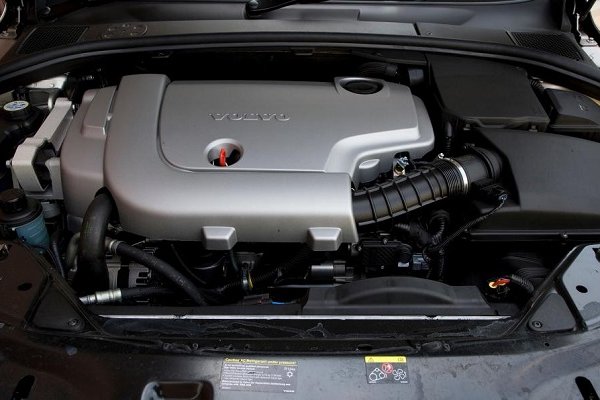 Volvo dizel motoru terk ediyor Borsatek