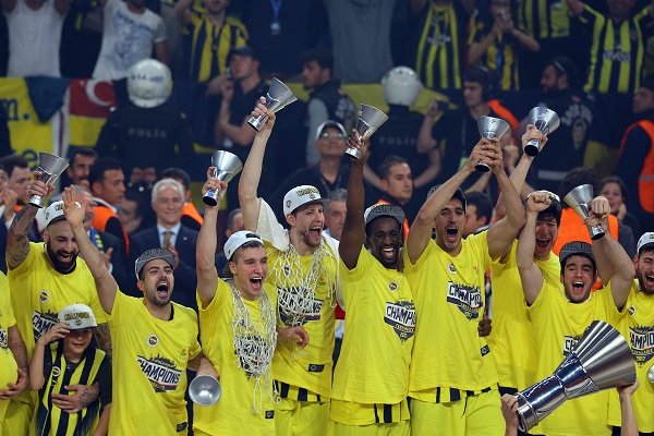 Fenerbahรงe Avrupa ลampiyonu Borsatek