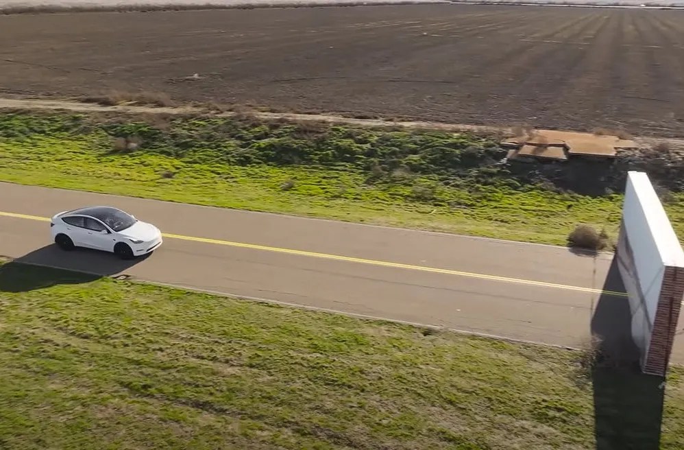 Tesla hisseleri, bir YouTuber videosuyla 37.5 milyar dolar çakıldı Borsatek